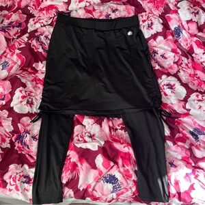 Ankle Tie Side Snoga Black Athletic Skirt With Leggings